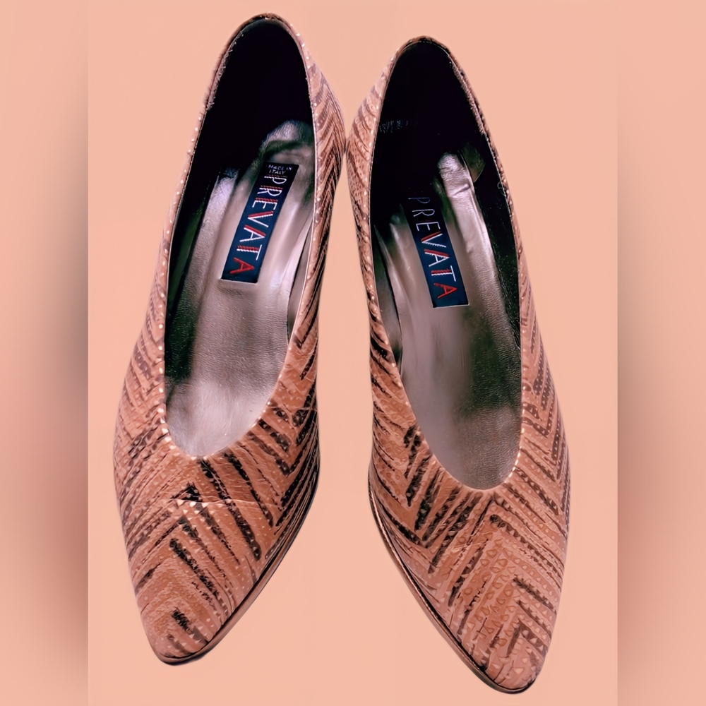 PreVata Made in Italy Textured Pumps - Size 7B